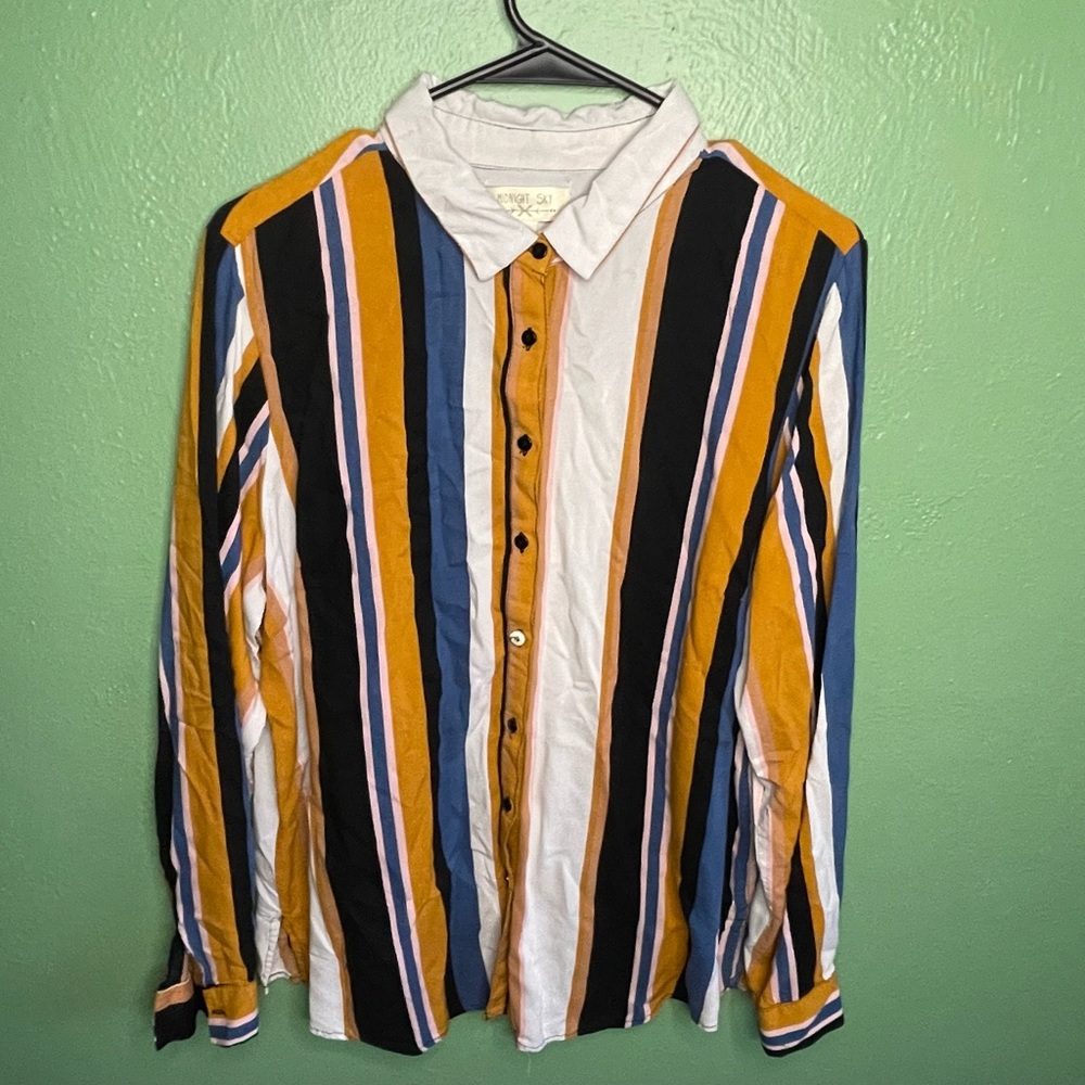 Color block shirt